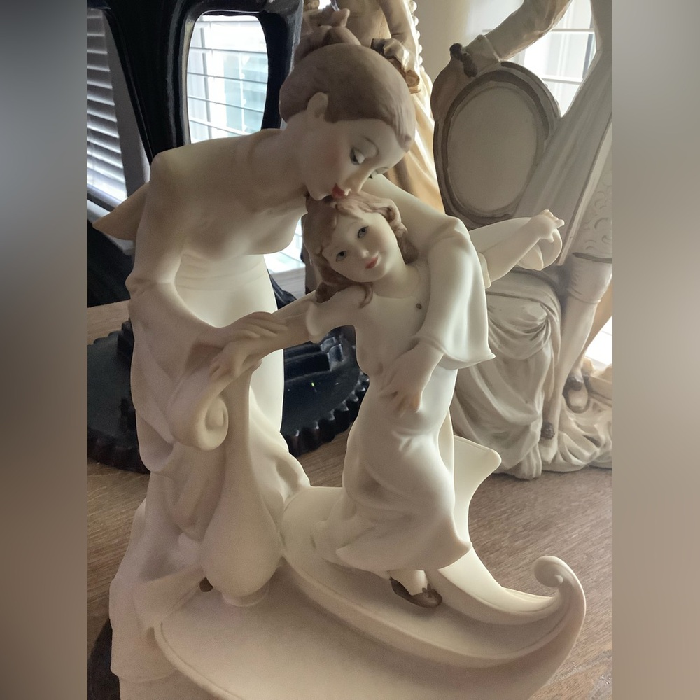 Giuseppe Armani limited Edition made in Italy Figurine - Picture 2 of 10